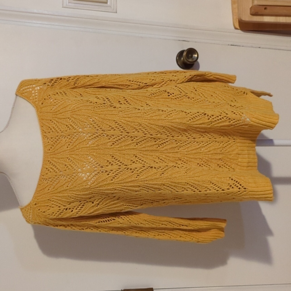 St John's Bay yellow sweater